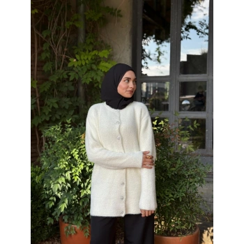 Kalp Düğmeli Hırka Yumuşacık Dokulu Peluş -Beyaz