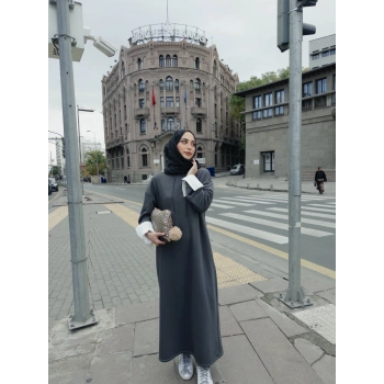 Kapüşonlu Kışlık 3 İplik Tesettür Elbise