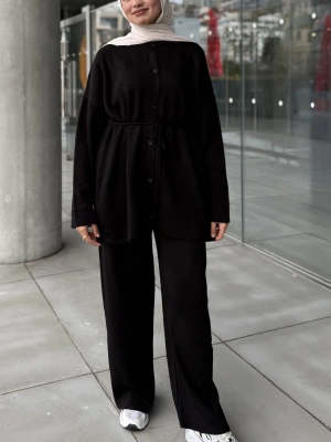 Düğmeli Kışlık Tesettür Triko Takım