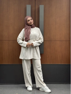 Düğmeli Kışlık Tesettür Triko Takım