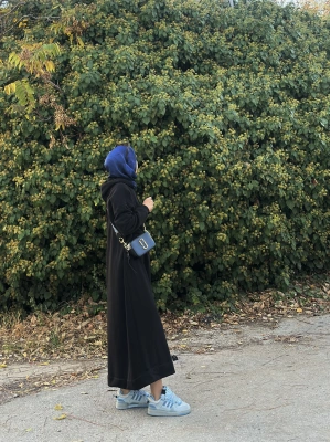 Kapüşonlu Kışlık 3 İplik Tesettür Elbise