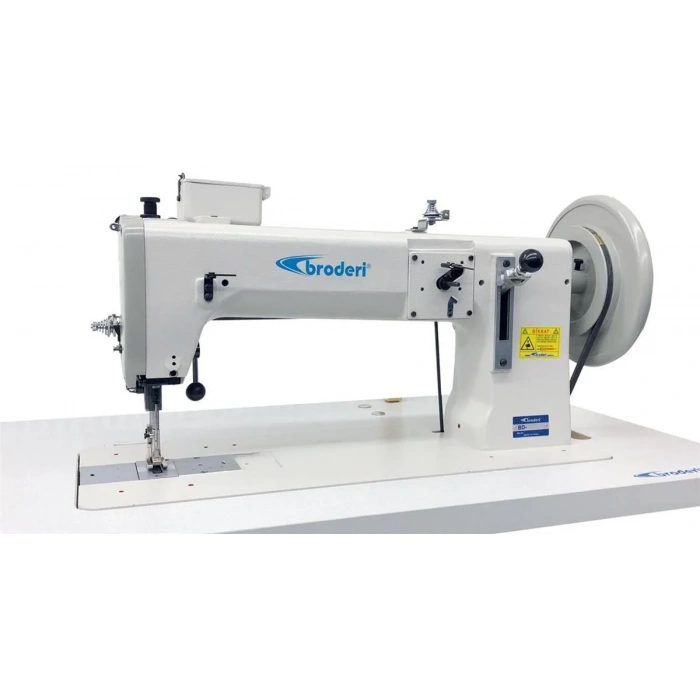 Broderi i BD-243 iğne ve Ayak Transportlu Branda Dikiş Makinası
