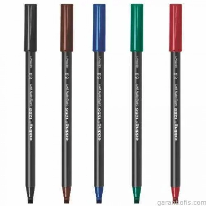 Kuzgun Çocuk Ve Kar Cadısı