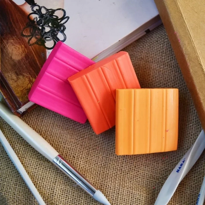 Nara Polimer Kil 55 Gram Pm50 Neon Red