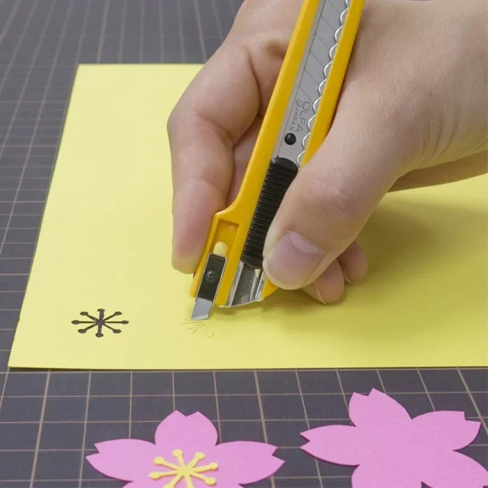 Olfa A-3 Çift Yönlü Dar Maket Bıçağı