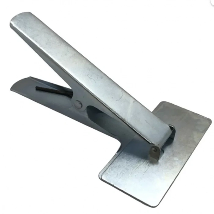 Oynar Başlıklı Pastal Maşası / CLMP-17