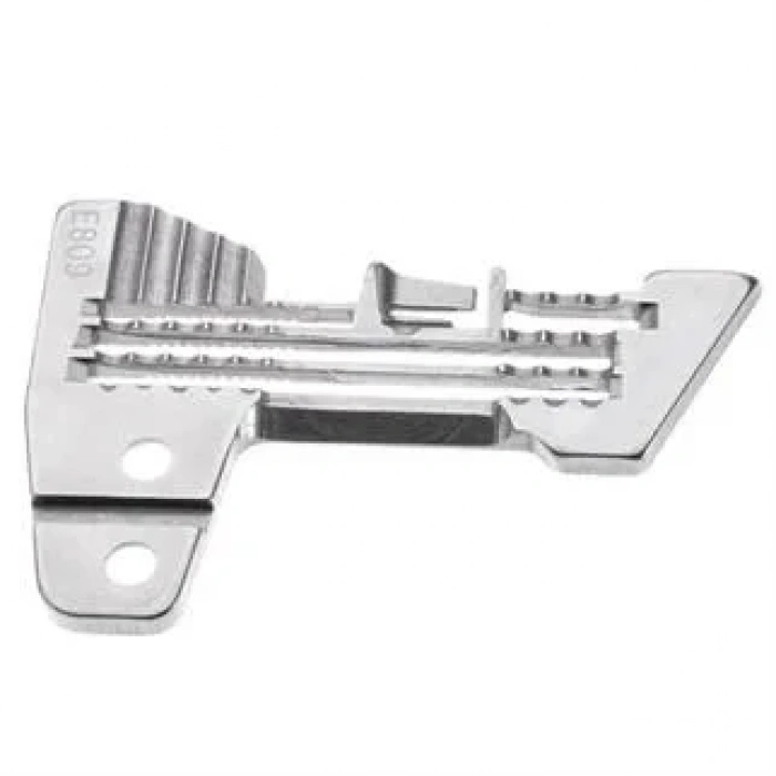 Siruba 4 İplik Overlok Makinesi Plakası E809