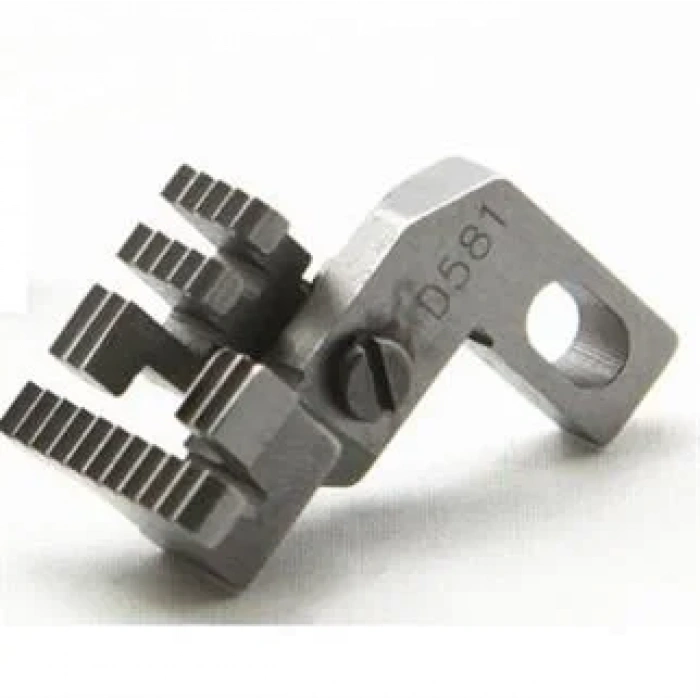 Siruba 5 İp Overlok Makinesi 3 Kanallı Dişli D581