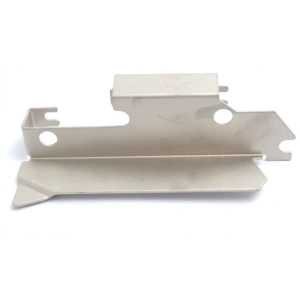 Bdr Pegasus Overlok M700 4 İp Yan İç Kapak/ 209633ao