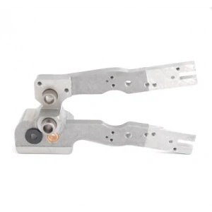 Dik Kumaş Kesim Motoru Alüminyum Bileme Çatalı / 715C1-19 (62C6-31)