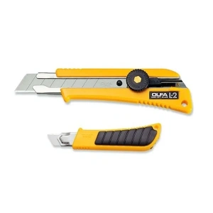 Olfa L-2 Maket Bıçağı Kaymayı Önleyeci Özel Kauçuk Kaplamalı Dizayn