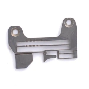 Siruba 747k 4 İp Overlok Makinesi Kıstırmalı Plaka E247