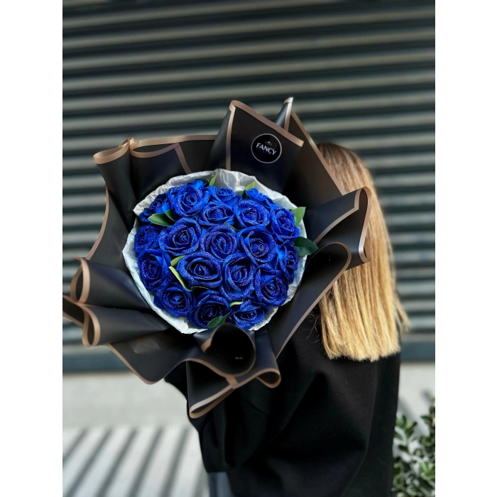 20li Simli Kadife Gül Buketi