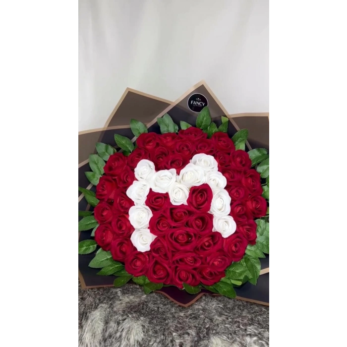 51li Harfli Kadife Gül Buketi