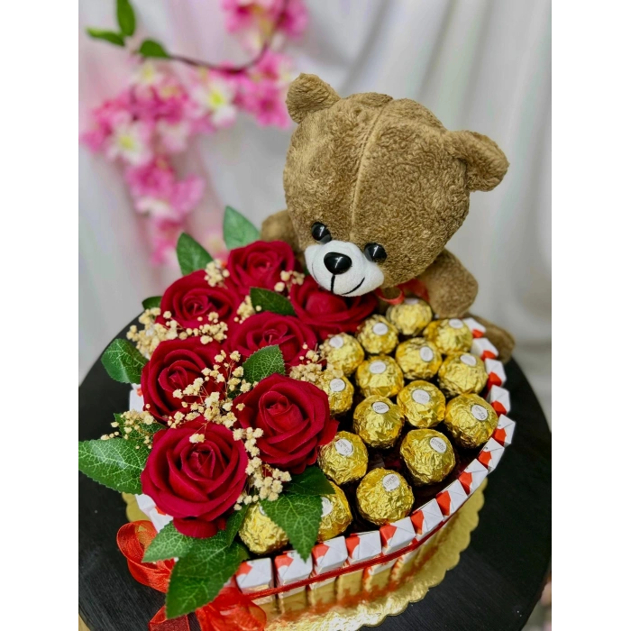 Ayıcıklı Kadife Gül ve Çikolatalar