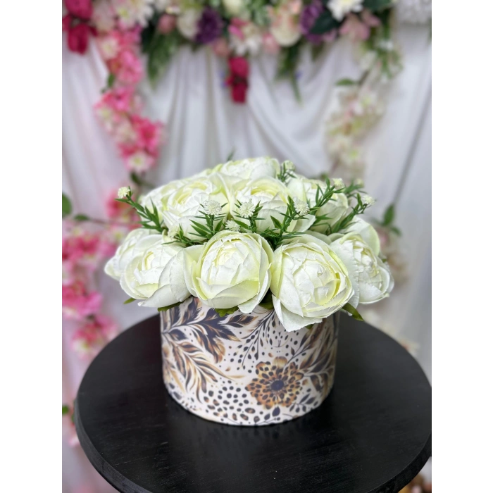 Desenli Kutuda Yapay Şakayıklar