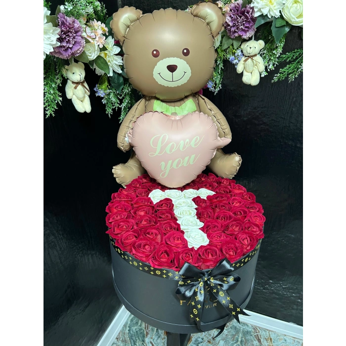 Dev Kutuda Kişiye Özel Harf ve Ayıcık Balon