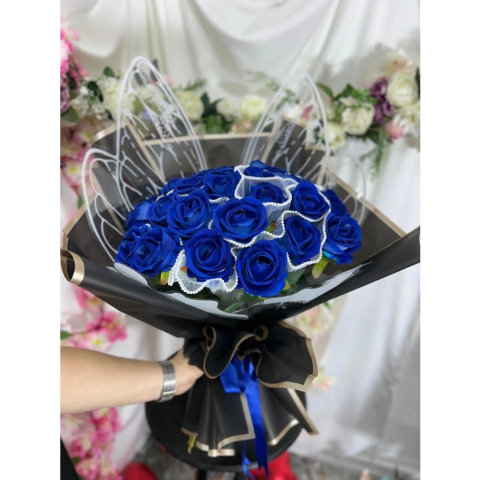 İnci Detaylı Mavi Kelebek Buket