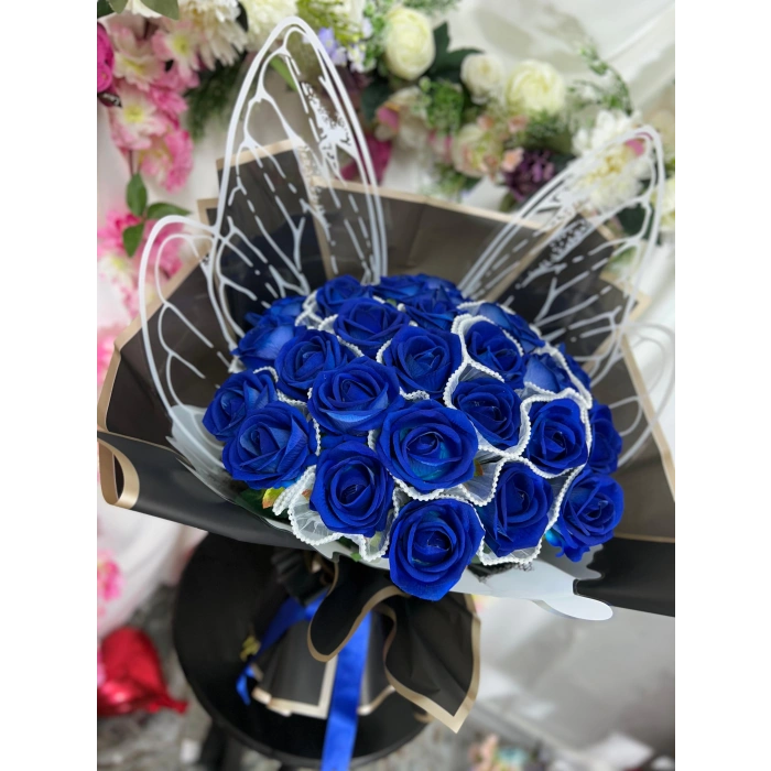 İnci Detaylı Mavi Kelebek Buket