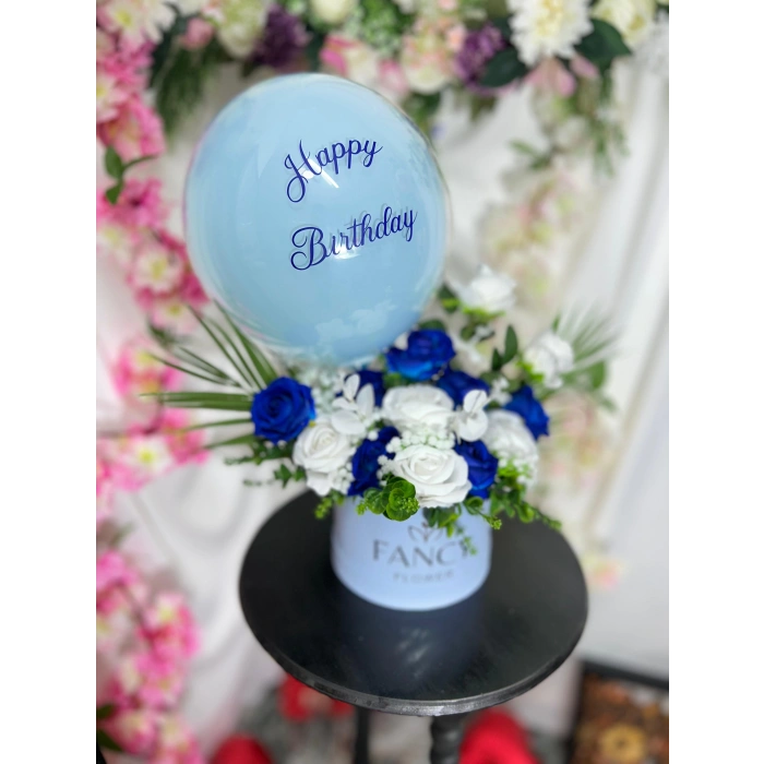 Kadife Güller ve Mesajlı Balon Kutu