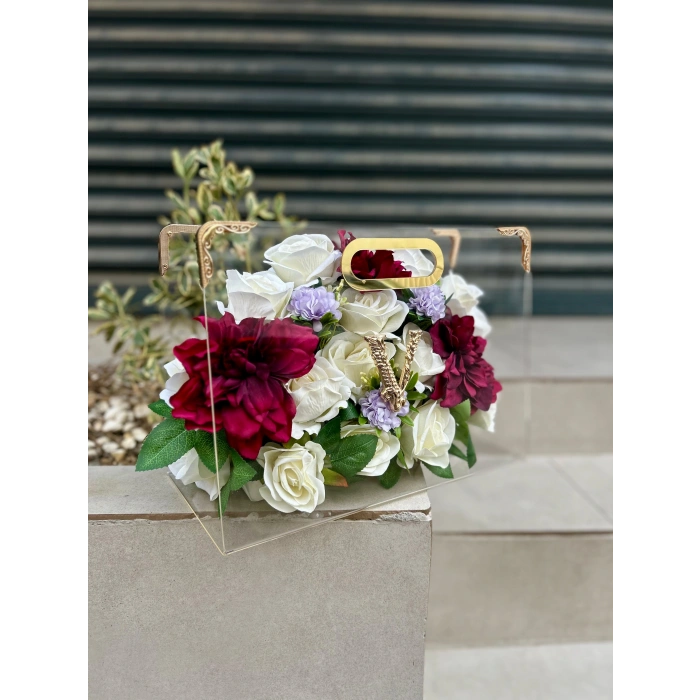 Premium Çantada Beyaz Kadife Gül & Renkli Çiçekler