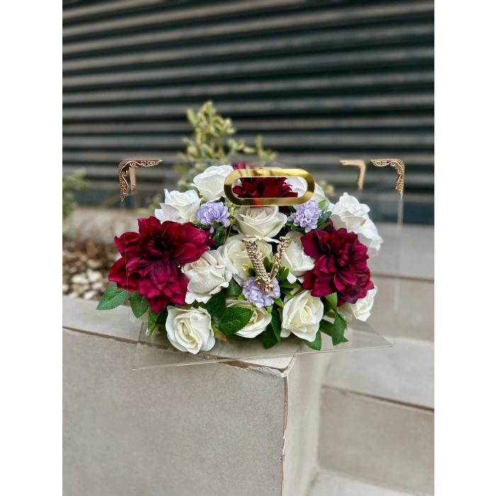 Premium Çantada Beyaz Kadife Gül & Renkli Çiçekler