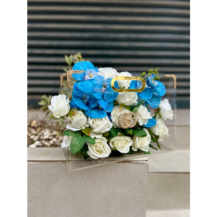 Premium Çantada Mavi Orkideli Beyaz Kadife Güller