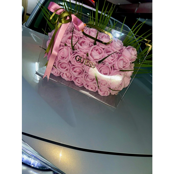 Premium Çantada Pembe Kadife Güller