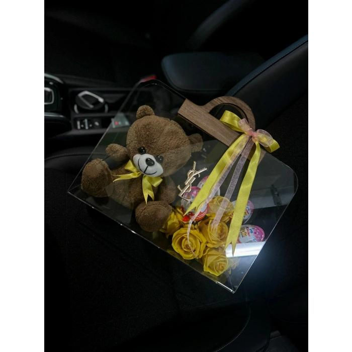 Premium Çantada Sevimli Ayıcık ve Kinder Joy