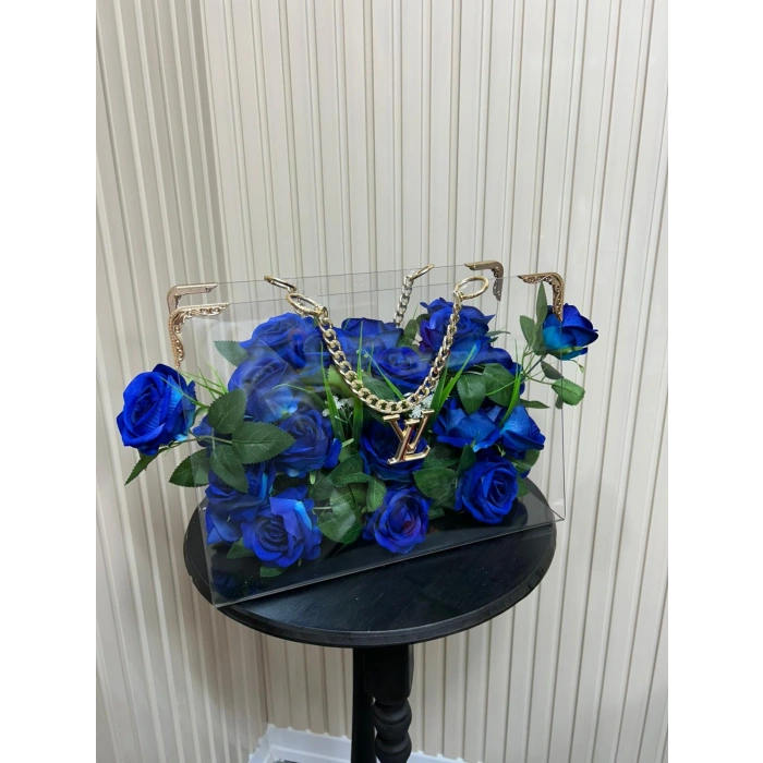 Premium Zincirli Çantada Mavi Kadife Güller