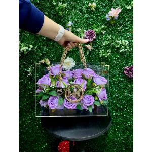 Premium Zincirli Çantada Lila Kadife Güller