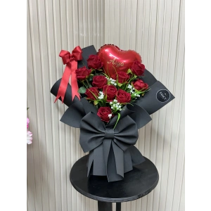 Tasarım Fiyonk Kırmızı Buket