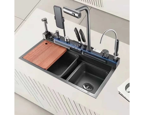 Evye Seçiminde Hangi Malzeme Daha Dayanıklı? Paslanmaz Çelik mi, Granit Kompozit mi, Porselen mi?