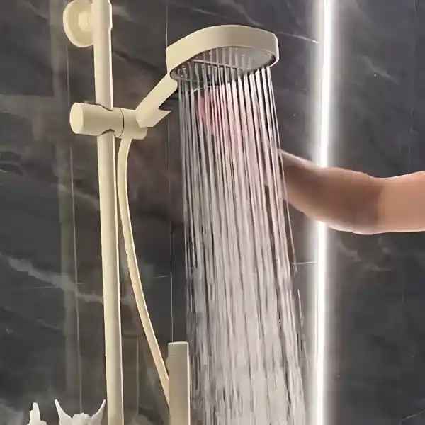 Schnelle Sharp Beyaz Akıllı Duş Seti