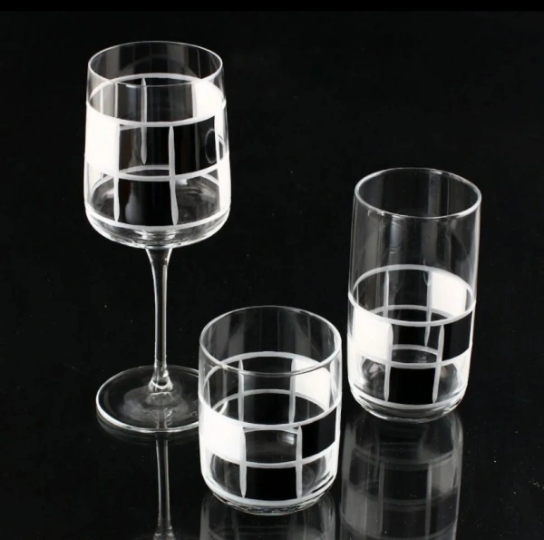 SOFRA TAKIMI ÇİZGİ DKR TRN DAMA SİYAH BEYAZ DEKOR (112-805-229) 18 PARÇA 6 KİŞİLİK