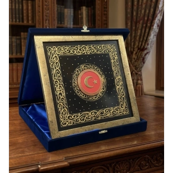 Özel Kadife Kutulu 27X27 Hediyelik Tablo