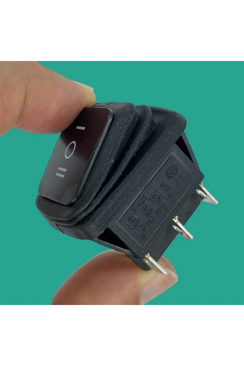 IC-108W Geniş Işıksız Körüklü Anahtar ON-OFF-ON 6P