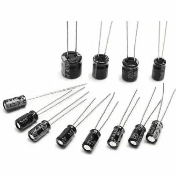 100uF 400V Elektrolitik Kondansatör 18x32mm