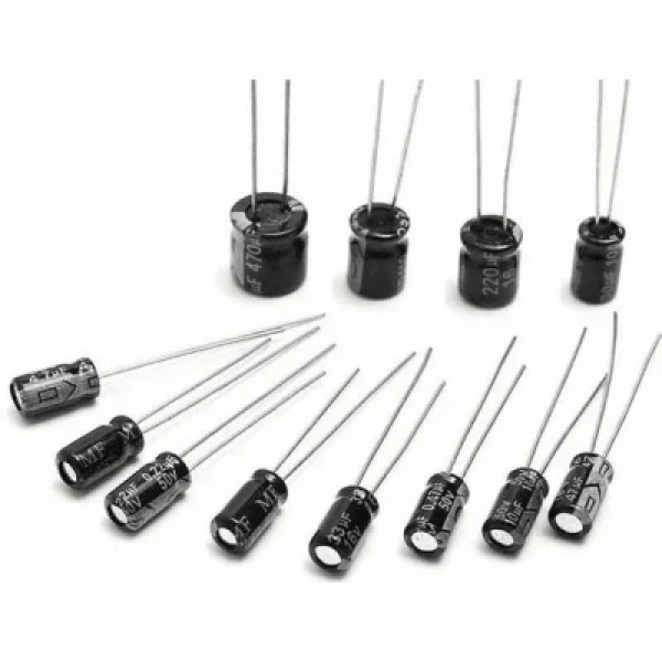 22uF 400V Elektrolitik Kondansatör 13x18mm