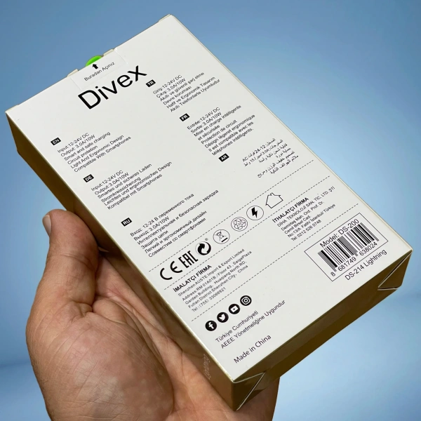 Divex Apple-Iphone Uyumlu 3.0A Adaptör ve Şarj Kablosu Seti DS-214