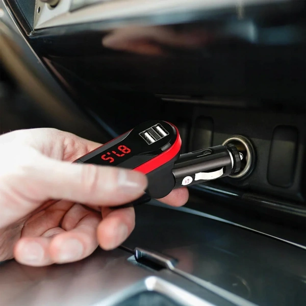 Divex Kumandalı Çakmaklık Girişli Araç Fm Transmitter Bluetooth 2xUSB - SD Kart Mavi DT-600