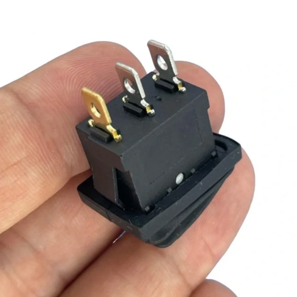 IC-118W Mini Işıklı Körüklü Anahtar 3P