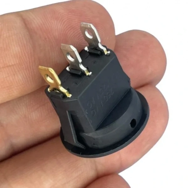 IC-131-0 Mini Yuvarlak Işıklı Anahtar 220V 3P