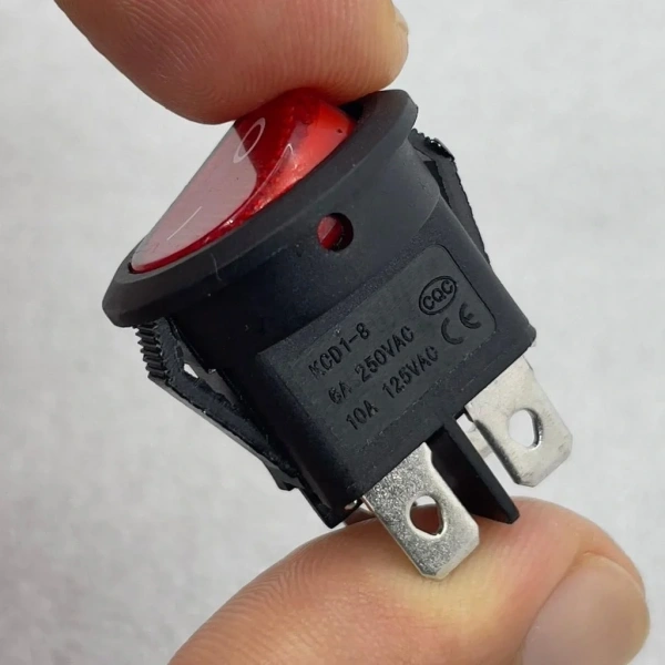 IC-131-4 Yuvarlak Işıklı Anahtar On-Off 4P
