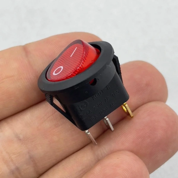 IC-131 Yuvarlak Işıklı Anahtar On-Off 3P Kırmızı