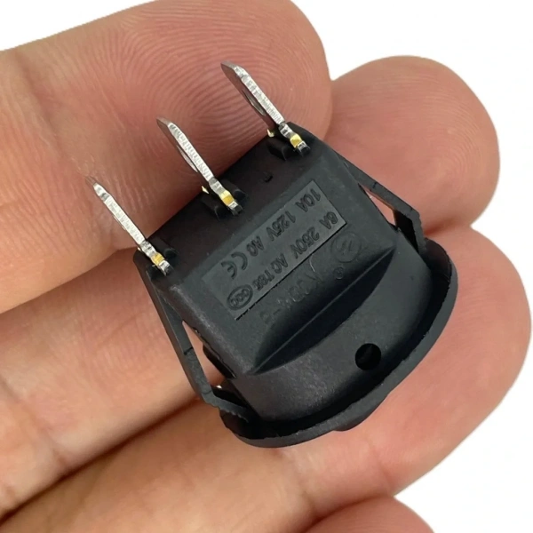 IC-133-3 Yuvarlak Işıksız Anahtar ON-OFF 3P