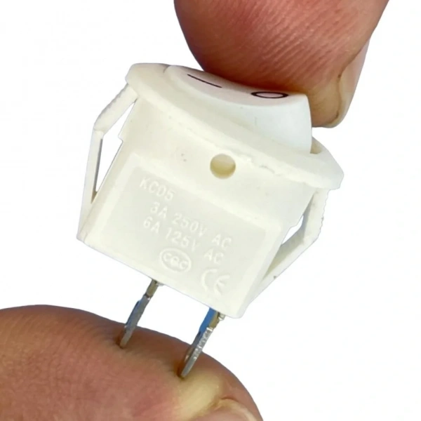 IC-134E Beyaz Yuvarlak Anahtar Işıksız On-Off 2P