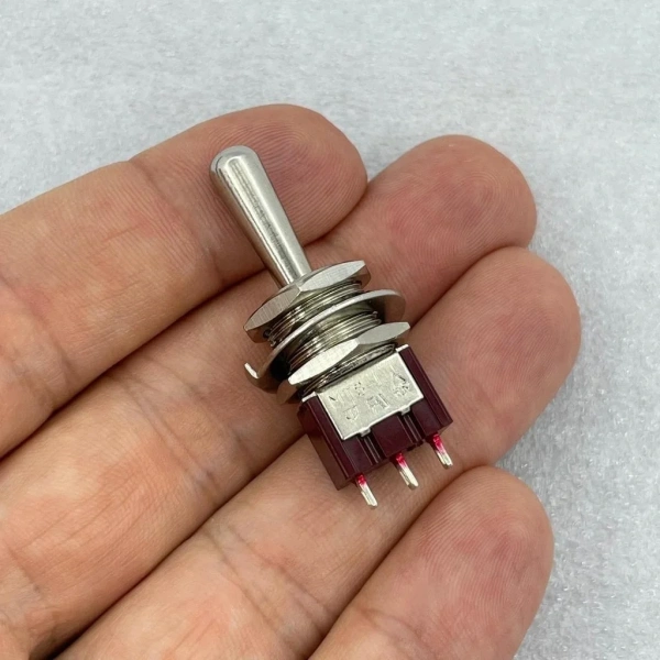 IC-148F Toggle Switch On-Off-On 12mm 3P MTS-103L
