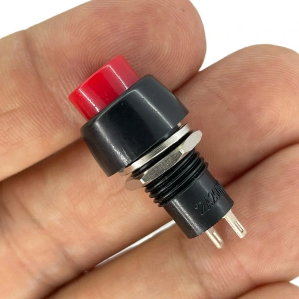 IC-190 Kırmızı Buton Yuvarlak Plastik Kalıcılı 10mm