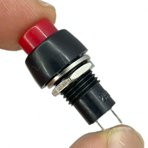 IC-190 Kırmızı Buton Yuvarlak Plastik Kalıcılı 10mm